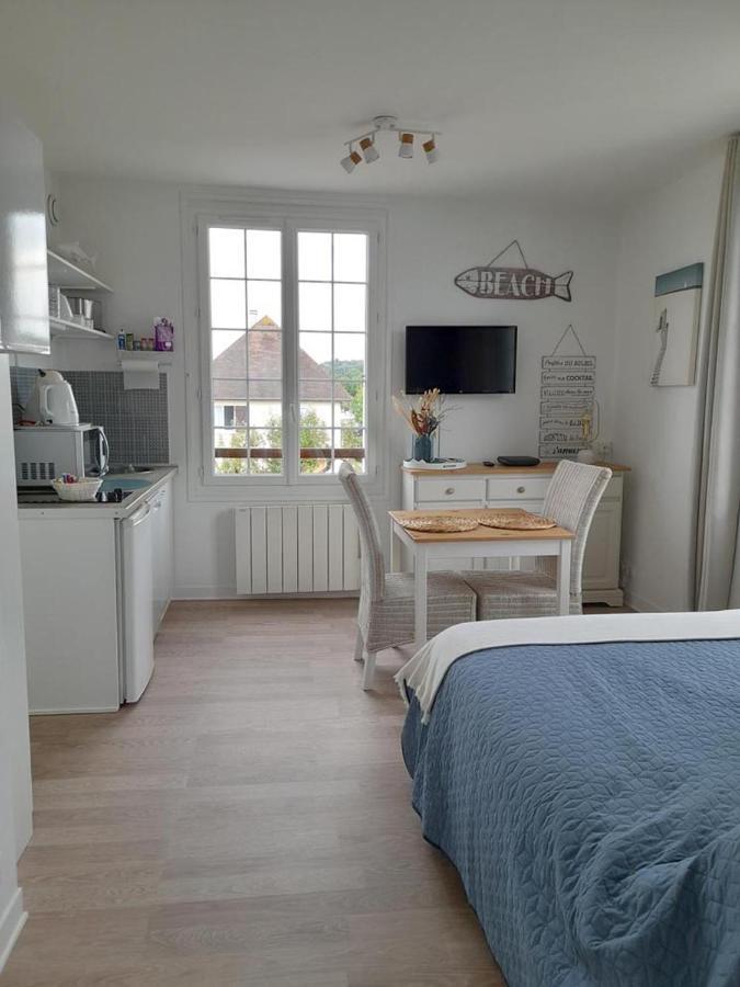 Studio proche du centre ville et de la plage Villers-sur-Mer Extérieur photo